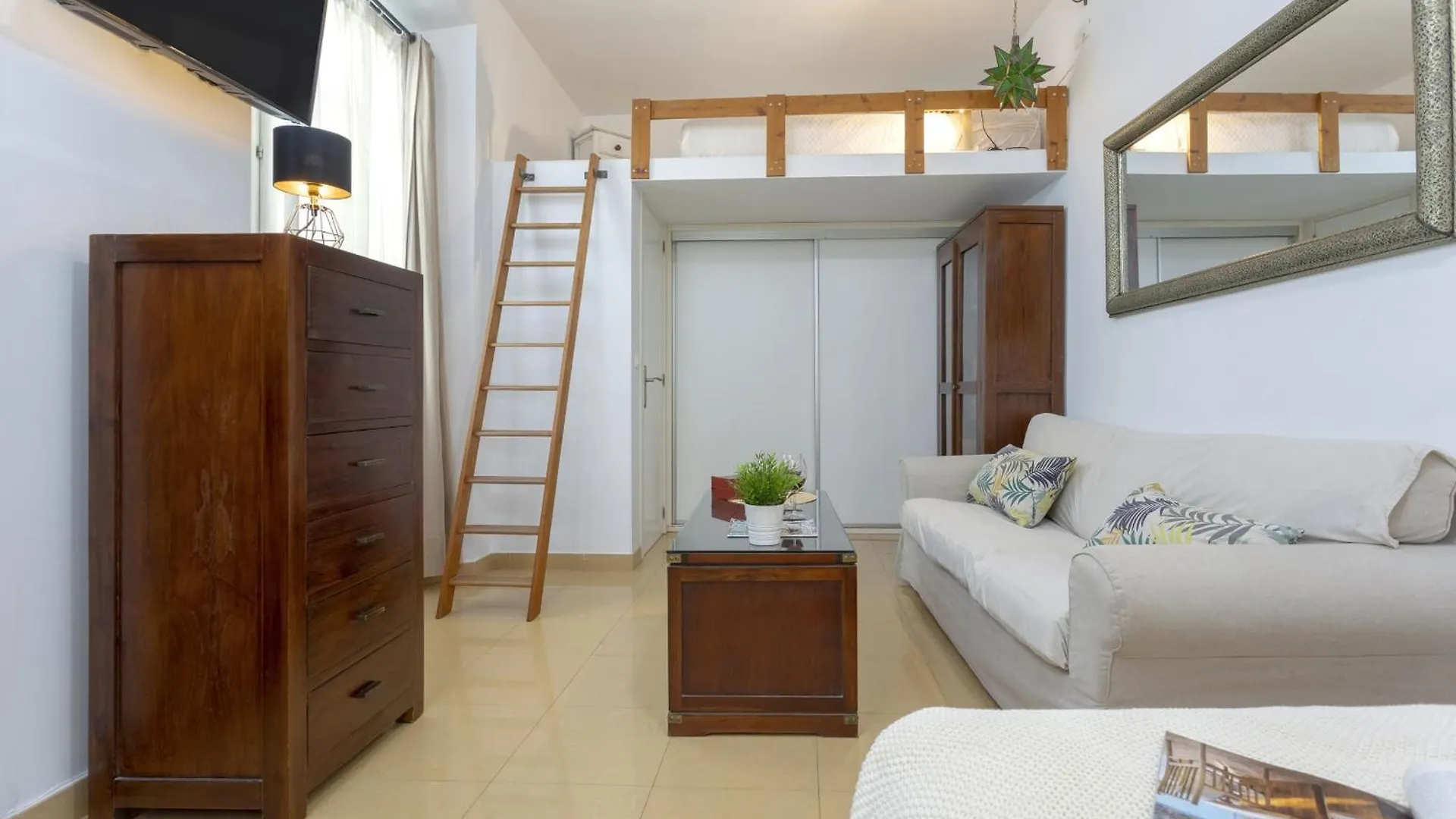 -Malagasunapts- Cabello Centre Appartement
